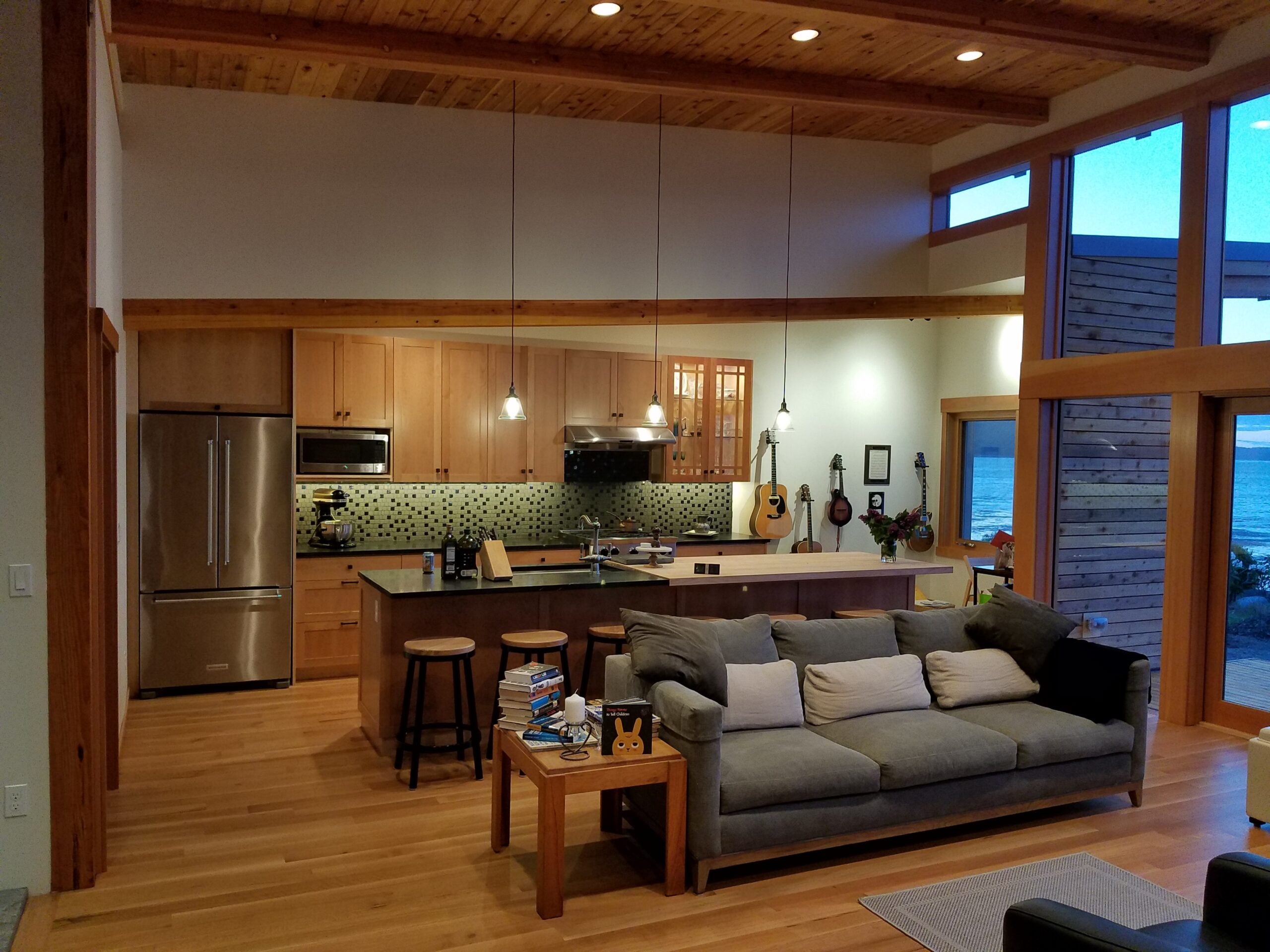 Josh Architecture kitchen and dining space