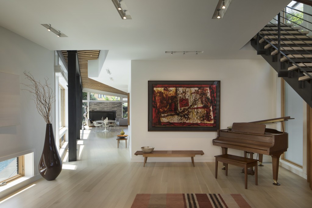 FINNE Architects Venice House Foyer