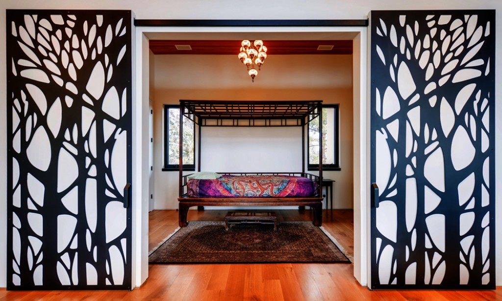 Rodwin Architecture & Skycastle Construction Chinese Daybed