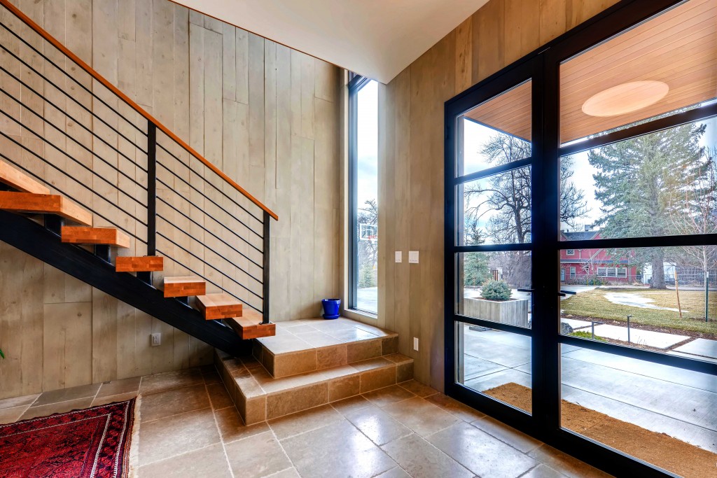 Rodwin Architecture & Skycastle Construction Entryway and staircase